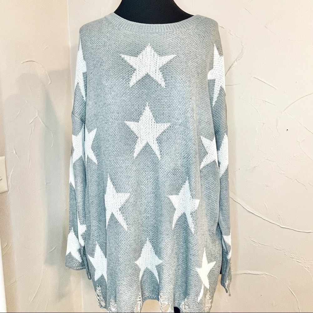 Distressed STAR sweater Vestidos L gray NWOT